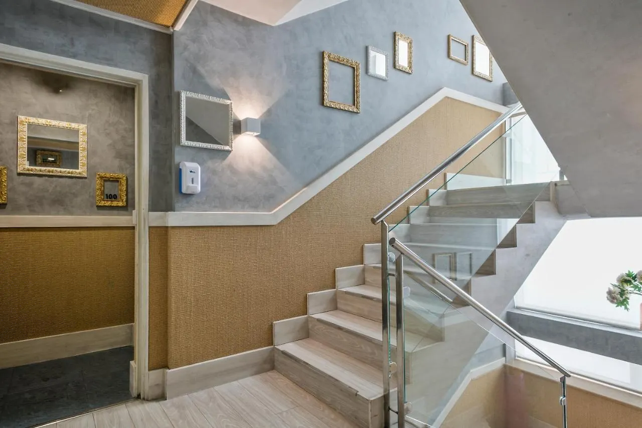 Hotel H Granollers 3*,